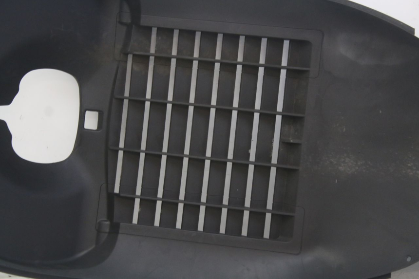 photo de SOTTOSCUDO PARASPRUZZI PEUGEOT GEOPOLIS RS 125 (2007 - 2009) - Primo piano tecnico