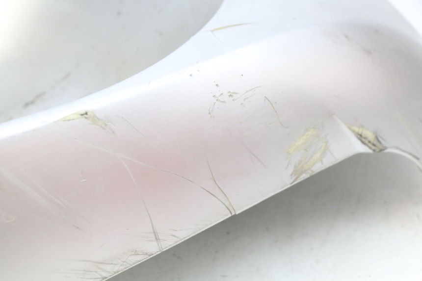 photo de PASSARUOTA ANTERIORE PEUGEOT KISBEE 2T 50 (2010 - 2017) - Stato della superficie e materiale