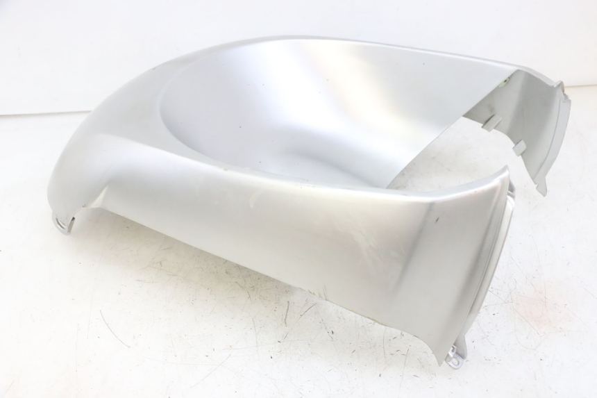 photo de PASSARUOTA ANTERIORE PEUGEOT KISBEE 2T 50 (2018 - 2022) - Focus sulla struttura