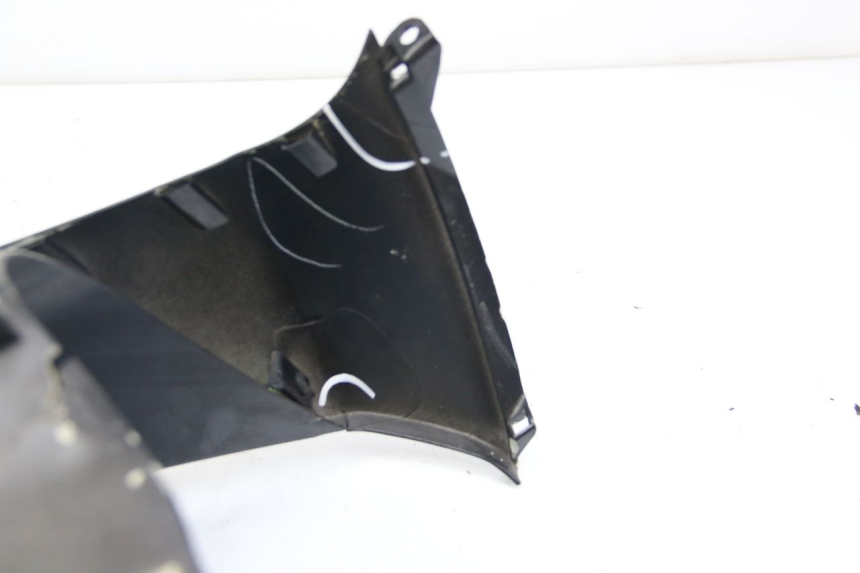 photo de PASSARUOTA ANTERIORE PEUGEOT KISBEE 4T 50 (2018 - 2022) - Primo piano tecnico