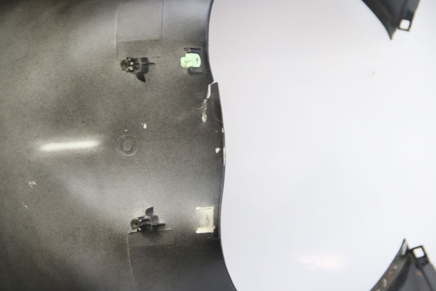 photo de PASSARUOTA ANTERIORE PEUGEOT KISBEE 4T 50 (2018 - 2022) - Marcature e riferimenti originali