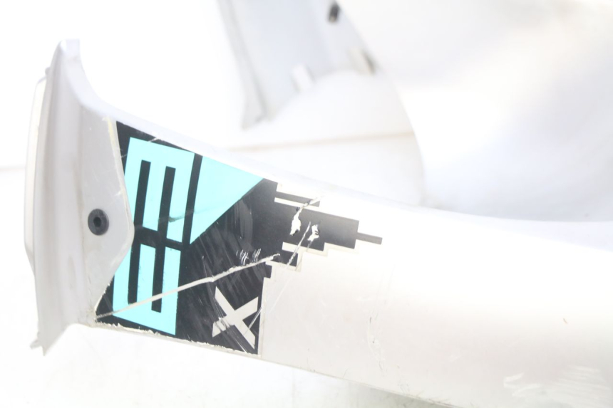 photo de PASSARUOTA ANTERIORE PEUGEOT KISBEE 4T 50 (2018 - 2022) - Dettagli dei punti di fissaggio