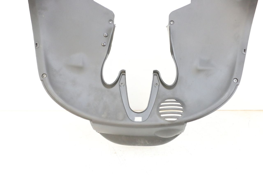 photo de SOTTOSCUDO PARASPRUZZI PIAGGIO MP3 HPE 350 (2018 - 2020) - Dettagli dei punti di fissaggio