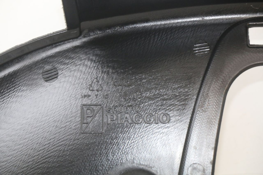 photo de PASSARUOTA ANTERIORE PIAGGIO MP3 LT 400 (2007 - 2012) - Marcature e riferimenti originali