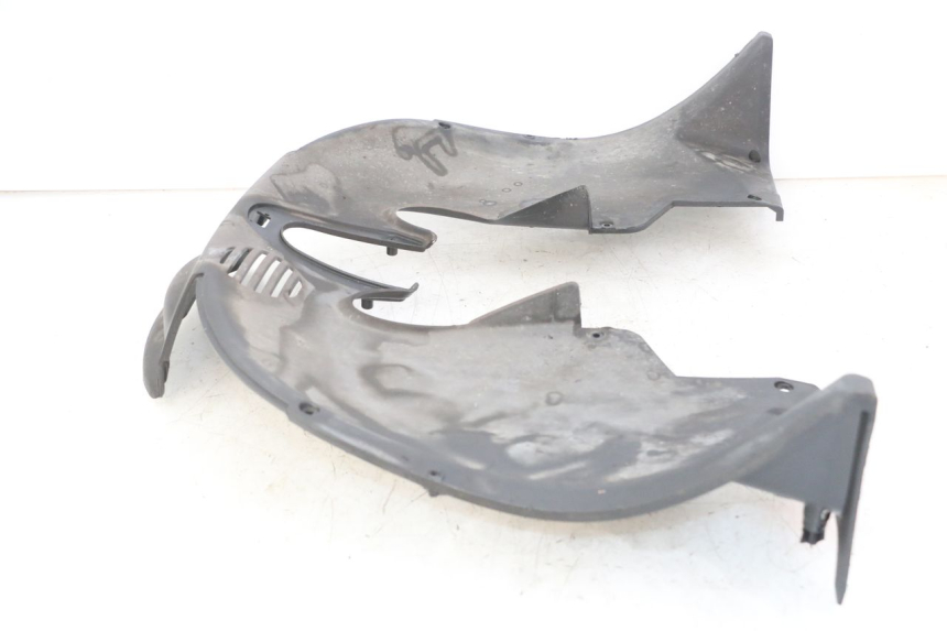 photo de PASSARUOTA ANTERIORE PIAGGIO MP3 LT 400 (2007 - 2012) - Marcature e riferimenti originali