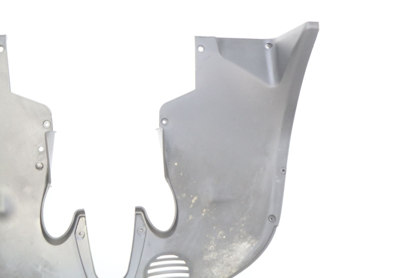 photo de PASSARUOTA ANTERIORE PIAGGIO MP3 500 (2011 - 2015) - Stato della superficie e materiale