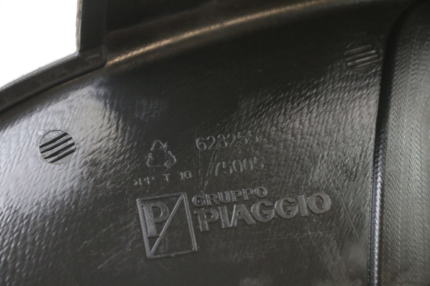 photo de PASSARUOTA ANTERIORE PIAGGIO MP3 500 (2014 - 2017) - Dettagli dei punti di fissaggio