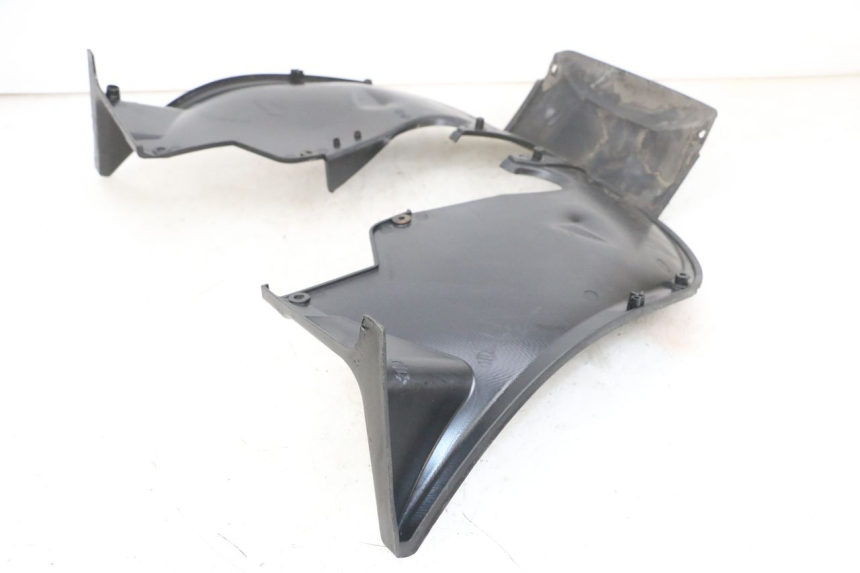 photo de SOTTOSCUDO PARASPRUZZI PIAGGIO MP3 500 (2016 - 2018) - Zoom sullo stato d'uso