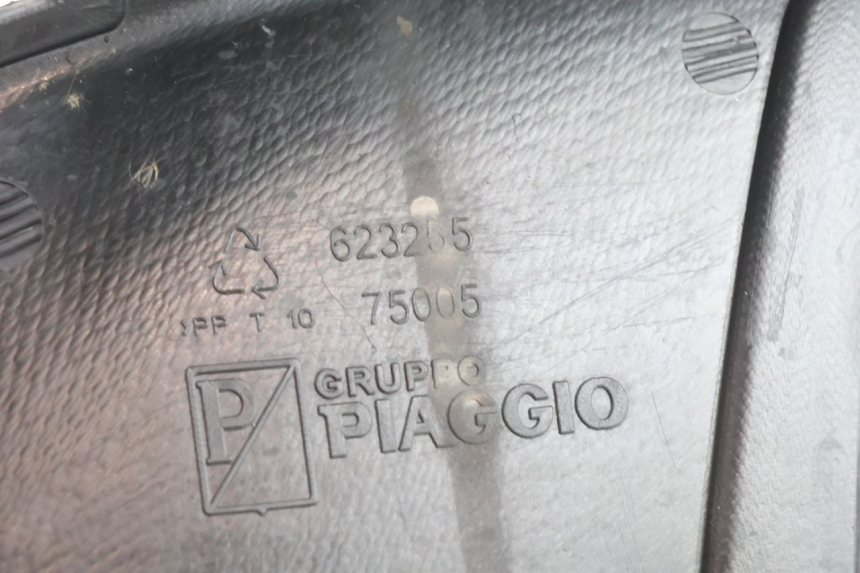 photo de SOTTOSCUDO PARASPRUZZI PIAGGIO MP3 500 (2016 - 2018) - Dettagli dei punti di fissaggio