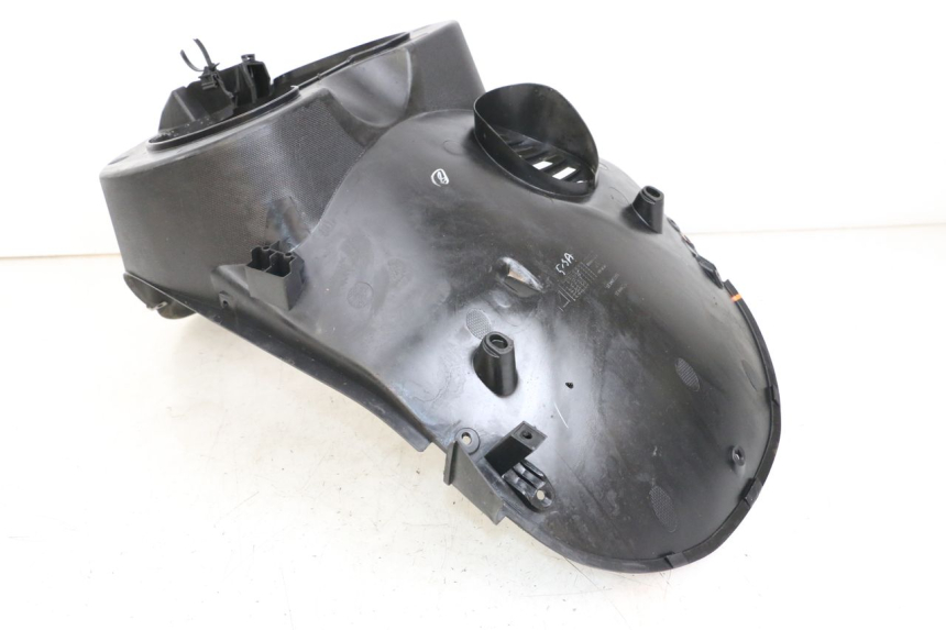 photo de PASSARUOTA ANTERIORE PIAGGIO NEW TYPHOON 50 (2018 - 2021) - Altra angolazione