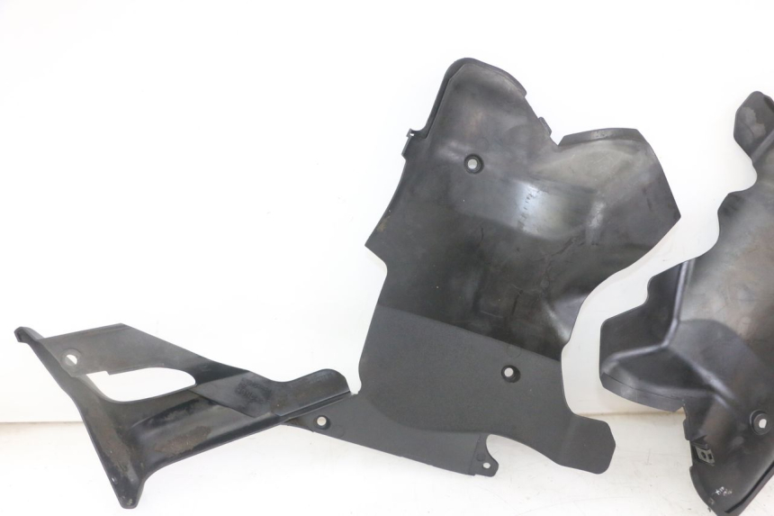 photo de SOTTOSCUDO PARASPRUZZI HONDA NTV DEAUVILLE ABS 700 (2007 - 2016) - Primo piano tecnico