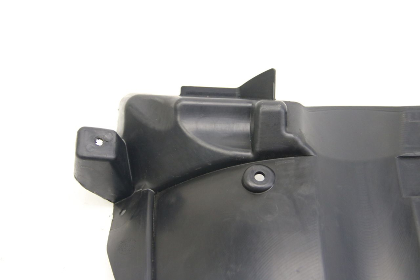 photo de PASSARUOTA ANTERIORE SUZUKI SIXTEEN 125 (2008 - 2010) - Altra angolazione