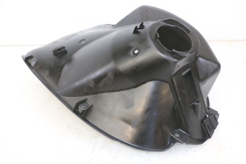 photo de SOTTOSCUDO PARASPRUZZI PEUGEOT SPEEDFIGHT 2 LC 50 (2000 - 2009) - Primo piano tecnico