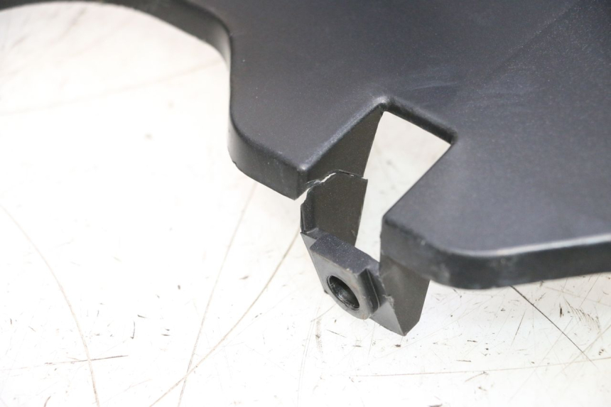 photo de SOTTOSCUDO PARASPRUZZI APRILIA SR MOTARD 50 (2012 - 2018) - Dettaglio del componente