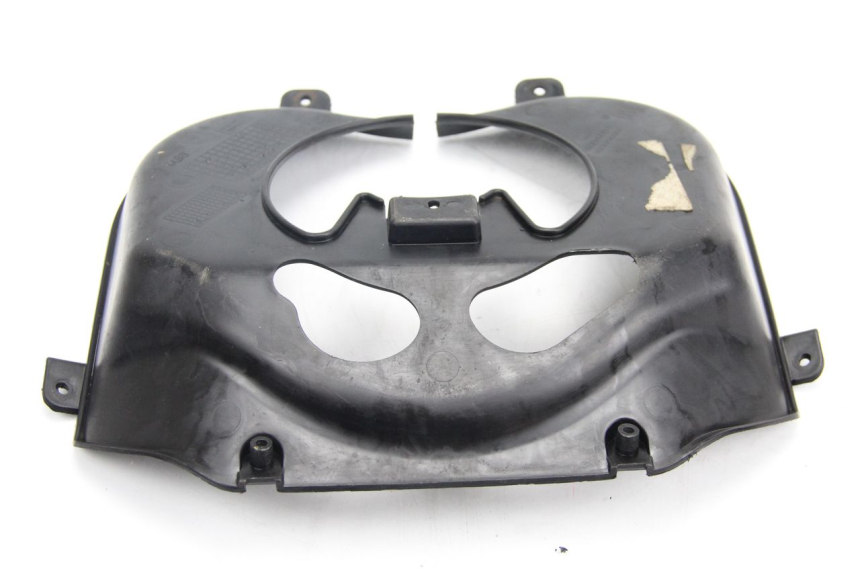 photo de SOTTOSCUDO PARASPRUZZI PEUGEOT STREETZONE 2T 50 (2014 - 2019) - Dettaglio del componente