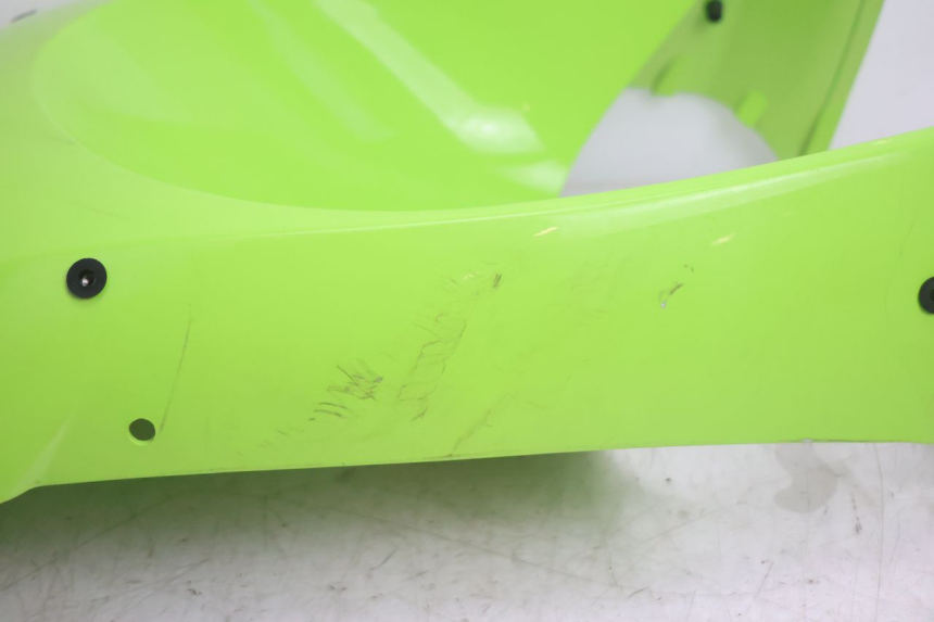 photo de SOTTOSCUDO PARASPRUZZI PEUGEOT STREETZONE NAKED 2T 50 (2014 - 2018) - Caratteristiche distintive