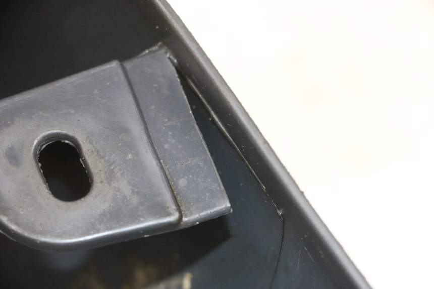 photo de SOTTOSCUDO PARASPRUZZI PIAGGIO SUPER LX 125 (2000 - 2003) - Zoom sullo stato d'uso