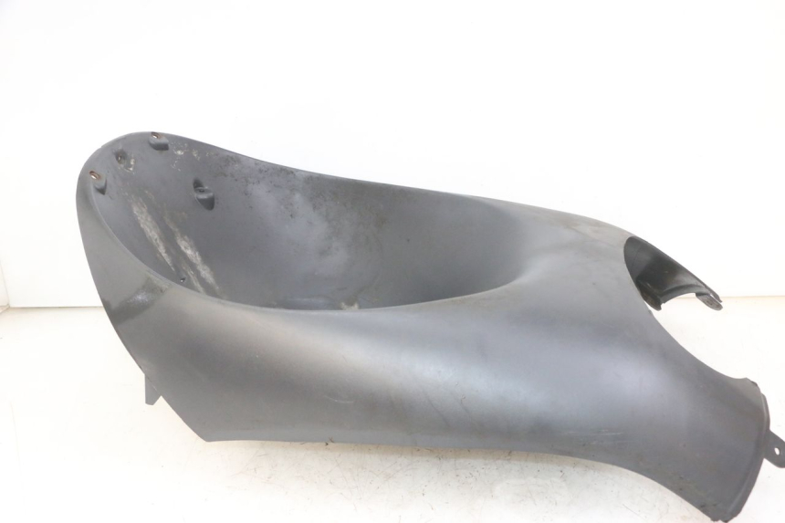 photo de SOTTOSCUDO PARASPRUZZI PIAGGIO SUPER LX 125 (2000 - 2003) - Stato della superficie e materiale