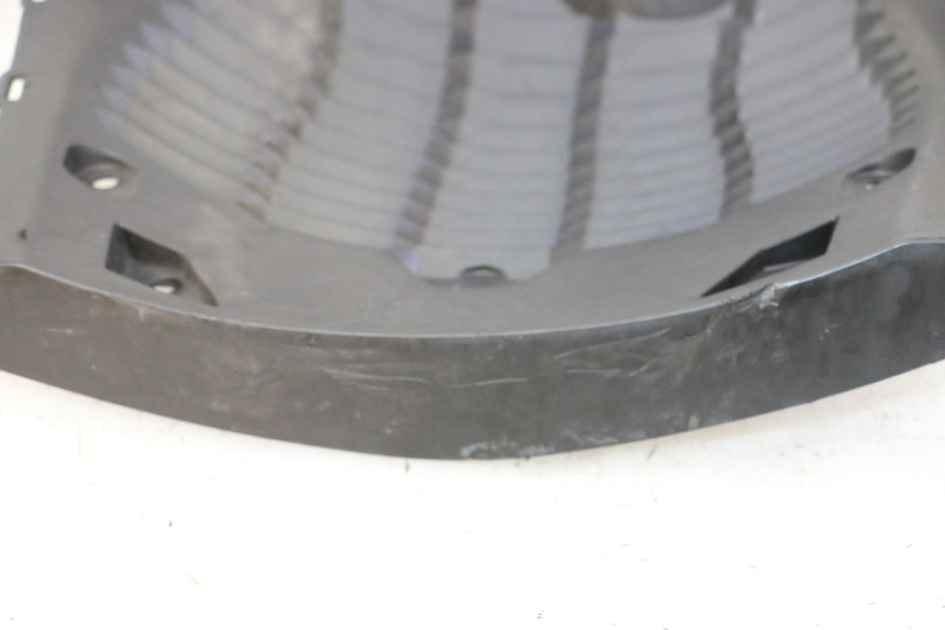 photo de SOTTOSCUDO PARASPRUZZI YAMAHA XMAX X-MAX 125 (2021 - 2025) - Dettaglio del componente