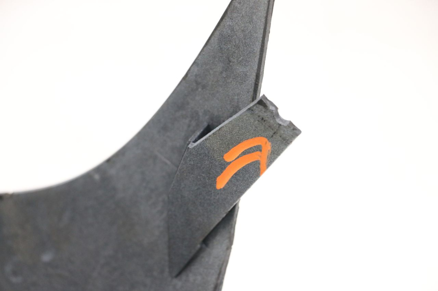 photo de SOTTOSCUDO PARASPRUZZI YAMAHA YN NEO'S 50 (1997 - 2004) - Ricambio usato controllato