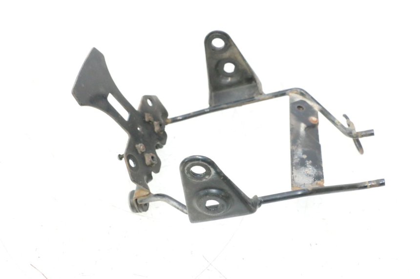 photo de SUPPORTO FARO ANTERIORE HONDA CB TWO FIFTY 250 (1991 - 2002) - Zoom sullo stato d'uso
