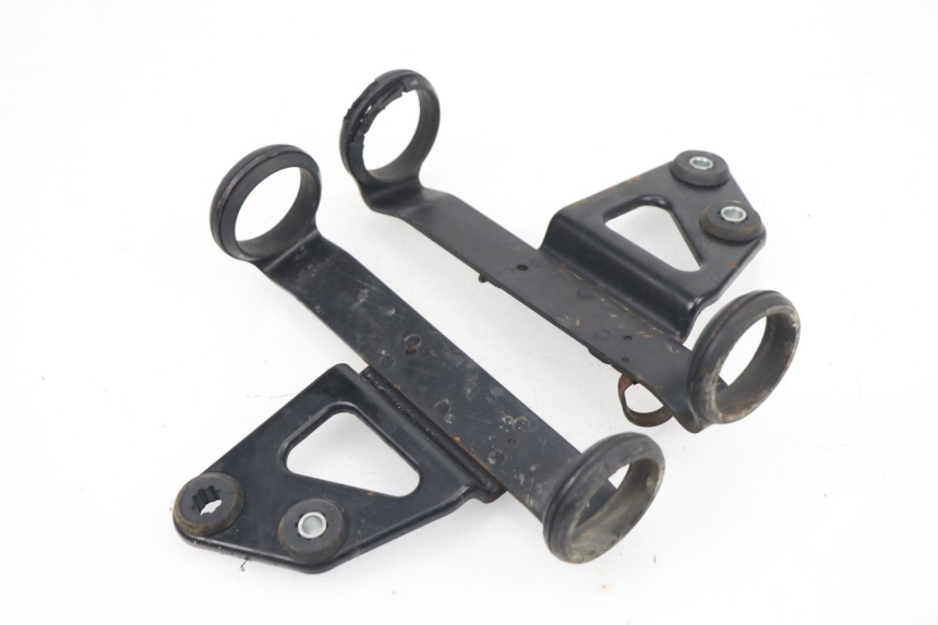 photo de SUPPORTO FARO SUZUKI DR DJEBEL 600 (1985 - 1990) - Vista principale