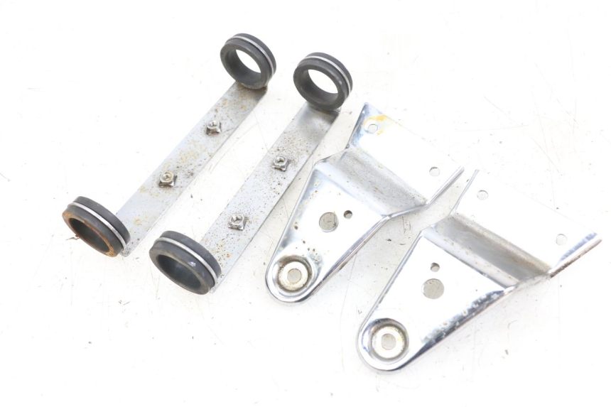 photo de SUPPORTO FARO ANTERIORE HYOSUNG GF 125 (2001 - 2005) - Vista principale