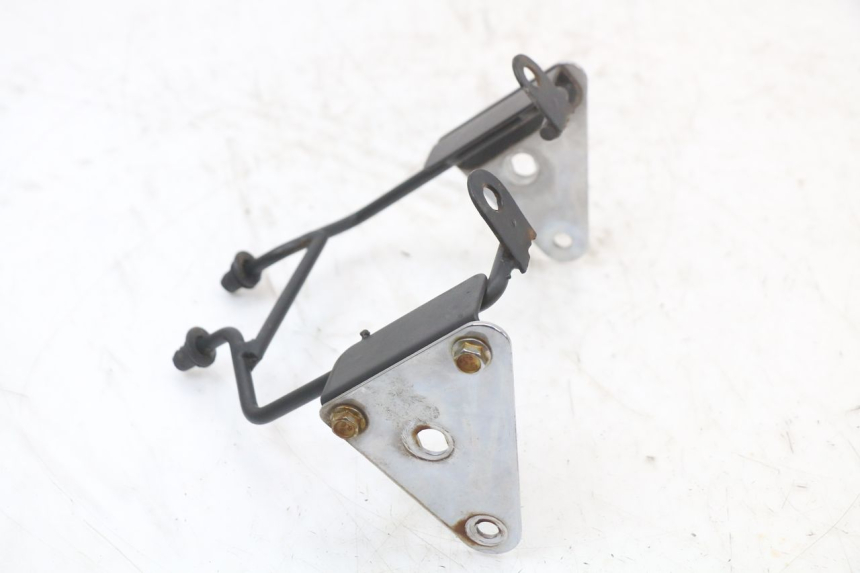 photo de SUPPORTO FARO ANTERIORE ASTOR ORCAL 125 (2015 - 2017) - Zoom sullo stato d'uso