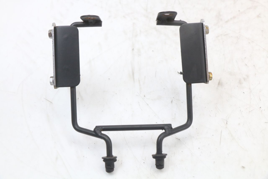 photo de SUPPORTO FARO ANTERIORE ASTOR ORCAL 125 (2015 - 2017) - Primo piano tecnico