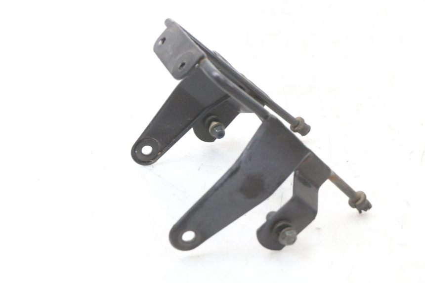 photo de SUPPORTO FARO ANTERIORE SKYTEAM SKYMAX PRO 125 (2012 - 2016) - Zoom sullo stato d'uso