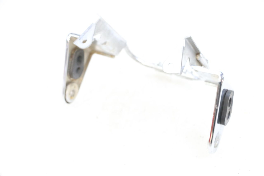 photo de SUPPORTO FARO ANTERIORE KAWASAKI ZR 7 750 (1999 - 2004) - Vista d'insieme del prodotto