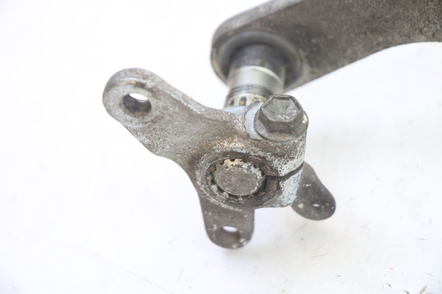 photo de Pedale del freno SUZUKI GS GSE 500 (2001 - 2003) - Dettagli dei punti di fissaggio