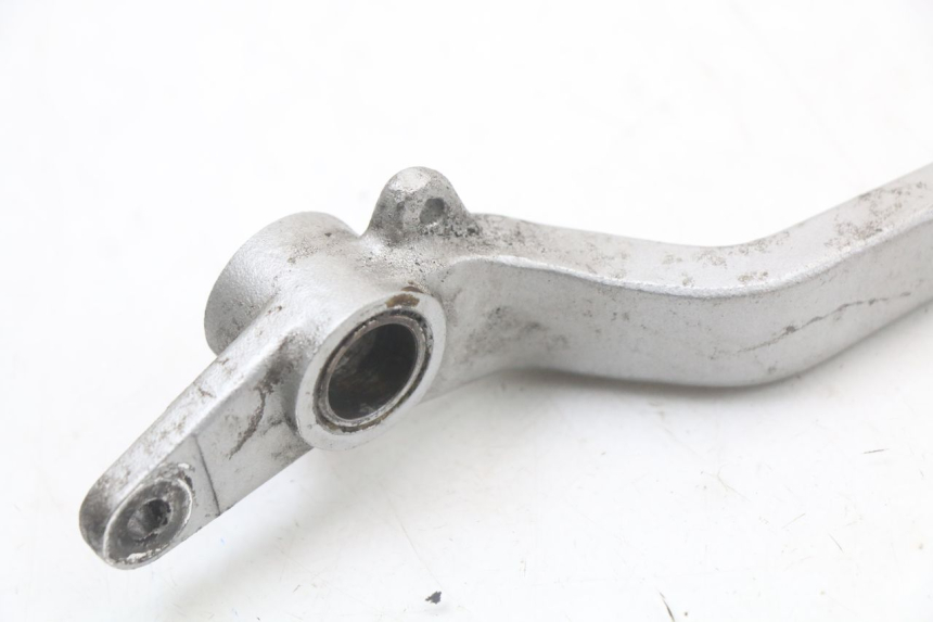 photo de Pedale del freno HYOSUNG GTR 125 (2006 - 2008) - Zoom sullo stato d'uso