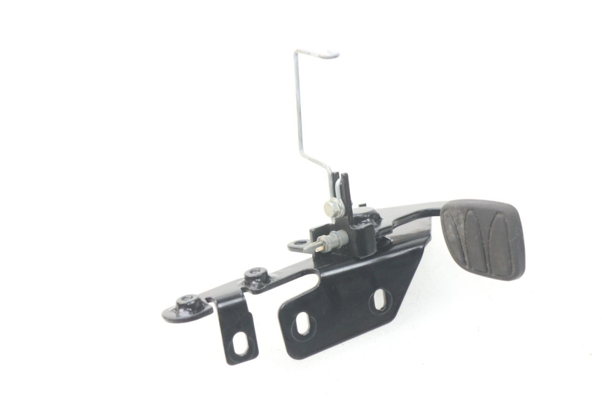 photo de Pedale del freno PEUGEOT METROPOLIS 400 (2017 - 2020) - Zoom sullo stato d'uso