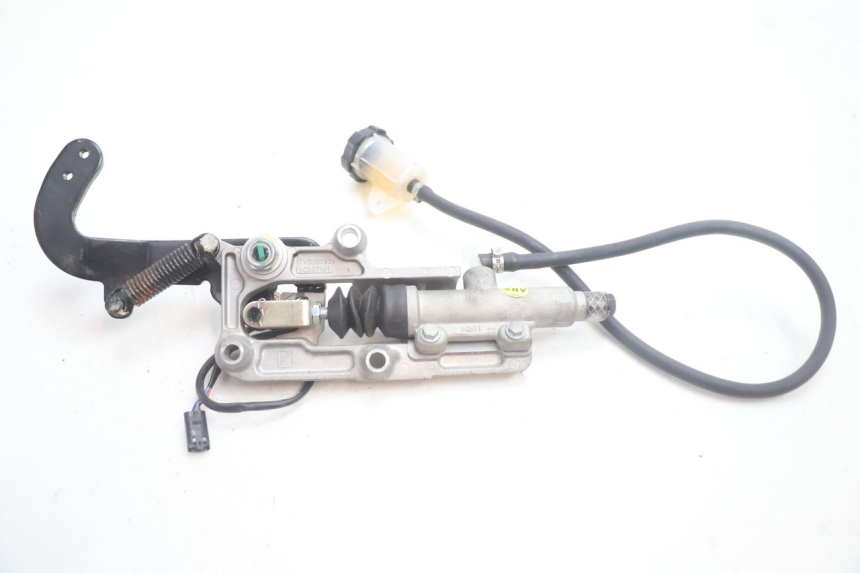photo de PEDALE FRENO  PIAGGIO MP3 HPE 530 (2022 - 2026) - Vista principale