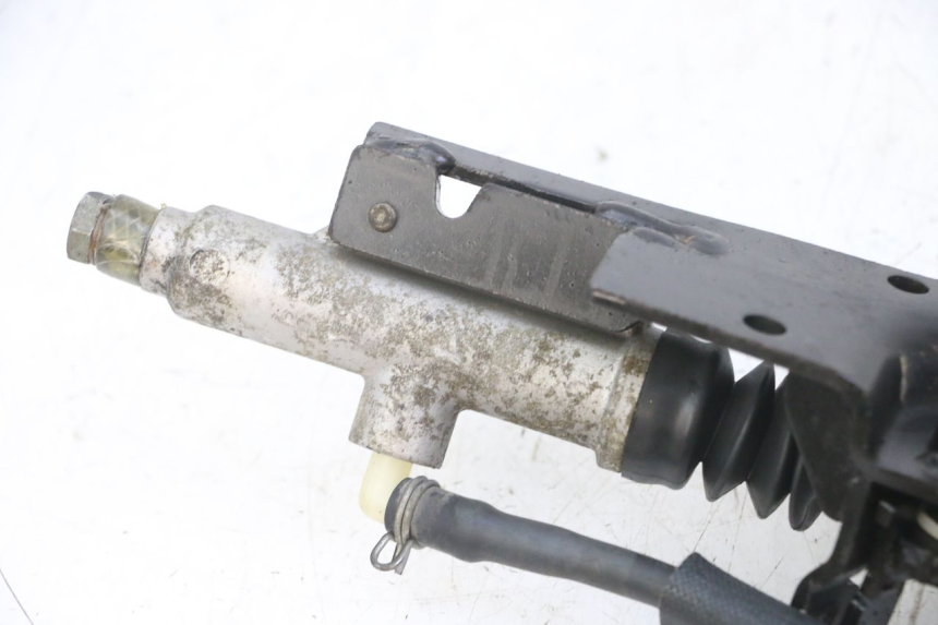 photo de PEDALE FRENO  PIAGGIO MP3 LT 300 (2010 - 2016) - Dettagli dei punti di fissaggio