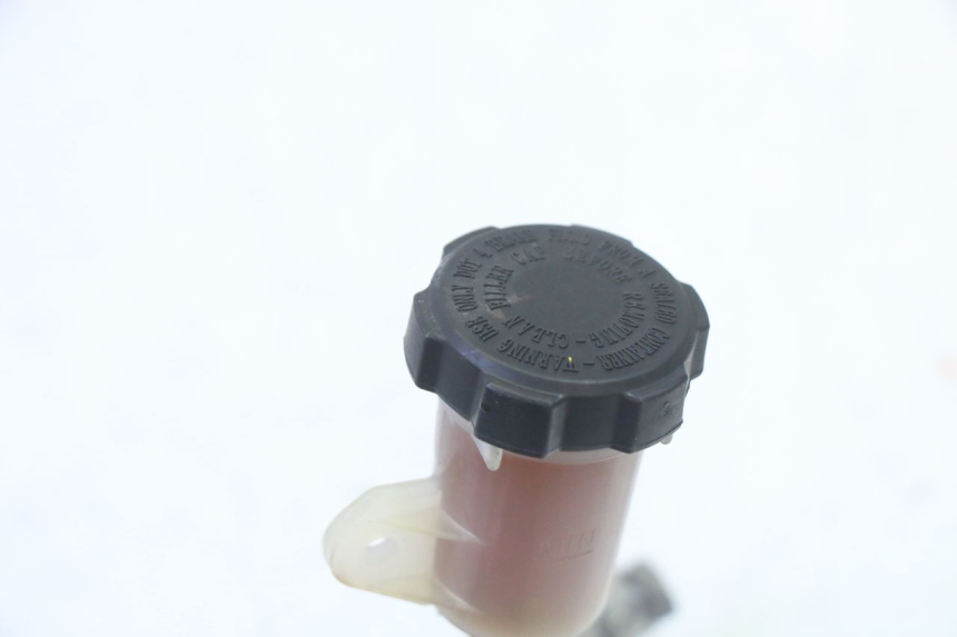 photo de PEDALE DEL FRENO PIAGGIO MP3 LT 300 (2010 - 2016) - Stato della superficie e materiale