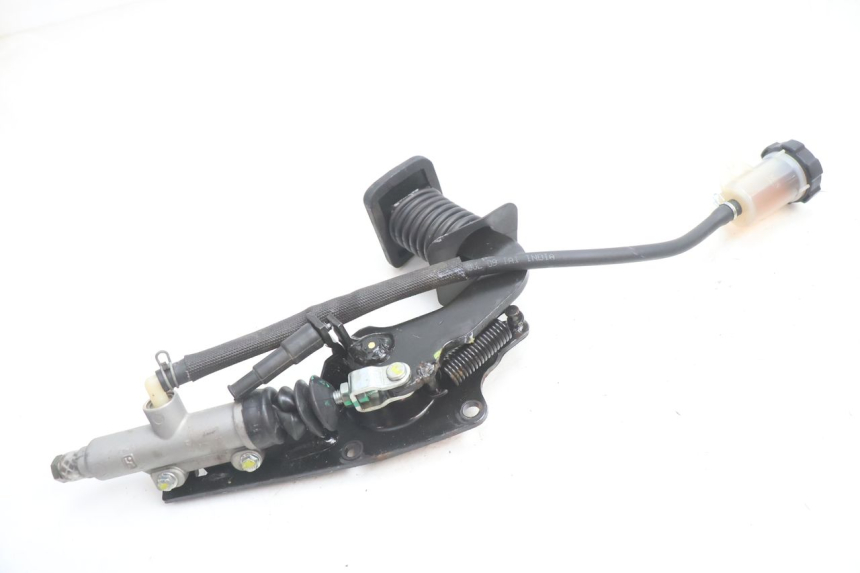 photo de PEDALE DEL FRENO PIAGGIO MP3 LT 400 (2007 - 2012) - Zoom sullo stato d'uso