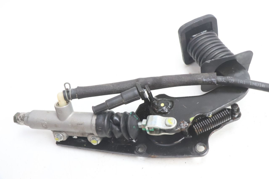 photo de PEDALE DEL FRENO PIAGGIO MP3 LT 400 (2007 - 2012) - Altra angolazione