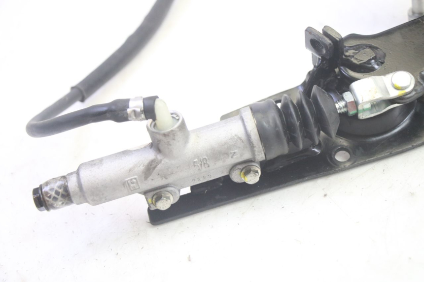 photo de PEDALE FRENO  PIAGGIO MP3 500 (2016 - 2018) - Zoom sullo stato d'uso