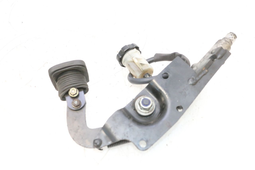 photo de PEDALE DEL FRENO PIAGGIO MP3 RL 250 (2006 - 2010) - Primo piano tecnico