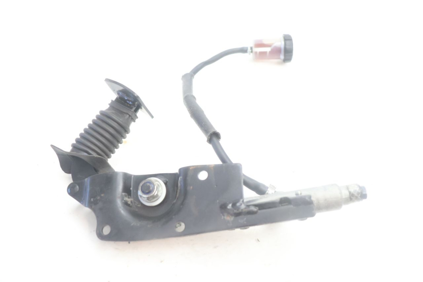 photo de PEDALE FRENO  PIAGGIO MP3 500 (2016 - 2018) - Primo piano tecnico