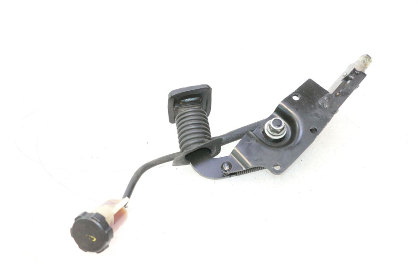 photo de Pedale del freno PIAGGIO MP3 500 (2011 - 2015) - Primo piano tecnico