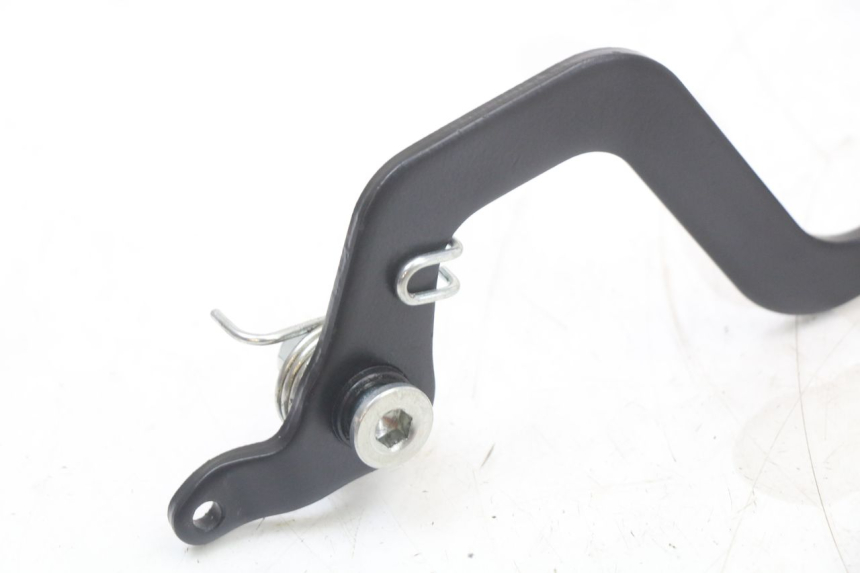 photo de PEDALE FRENO  ROYAL ENFIELD SCRAM 411 (2022 - 2024) - Dettaglio del componente