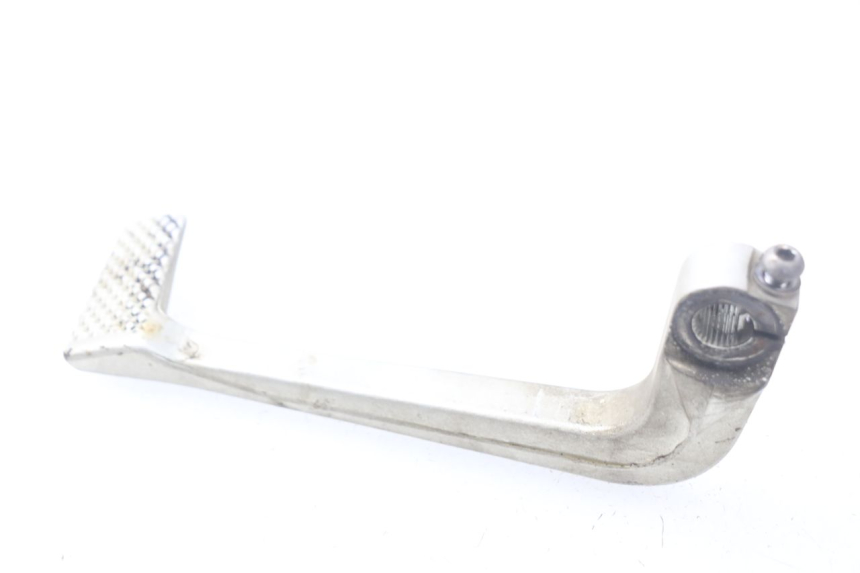 photo de PEDALE DEL FRENO YAMAHA TDM ABS 900 (2002 - 2014) - Primo piano tecnico