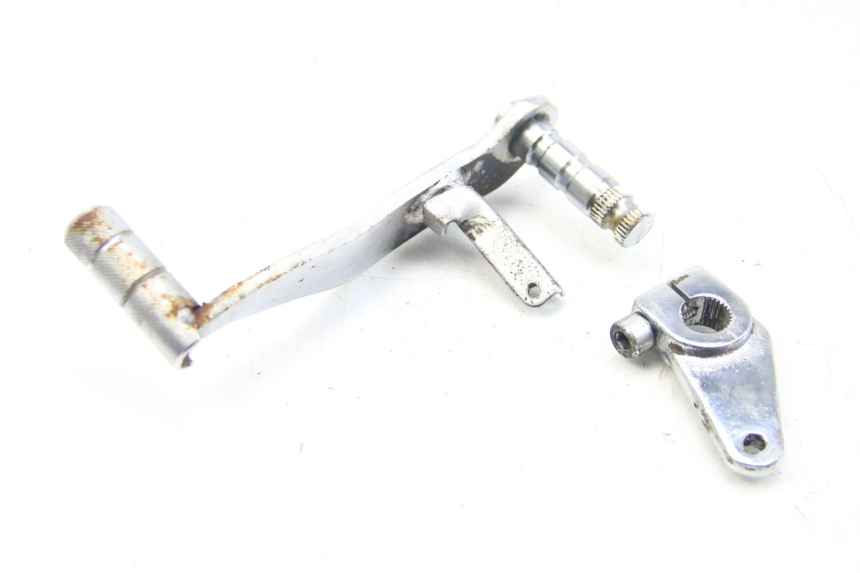 photo de PEDALE DEL FRENO SYM WOLF SB 125 (2011 - 2018) - Zoom sullo stato d'uso