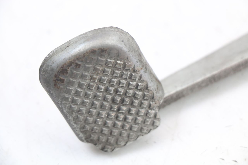 photo de Pedale del freno YAMAHA XJS DIVERSION 600 (1997 - 1999) - Zoom sullo stato d'uso