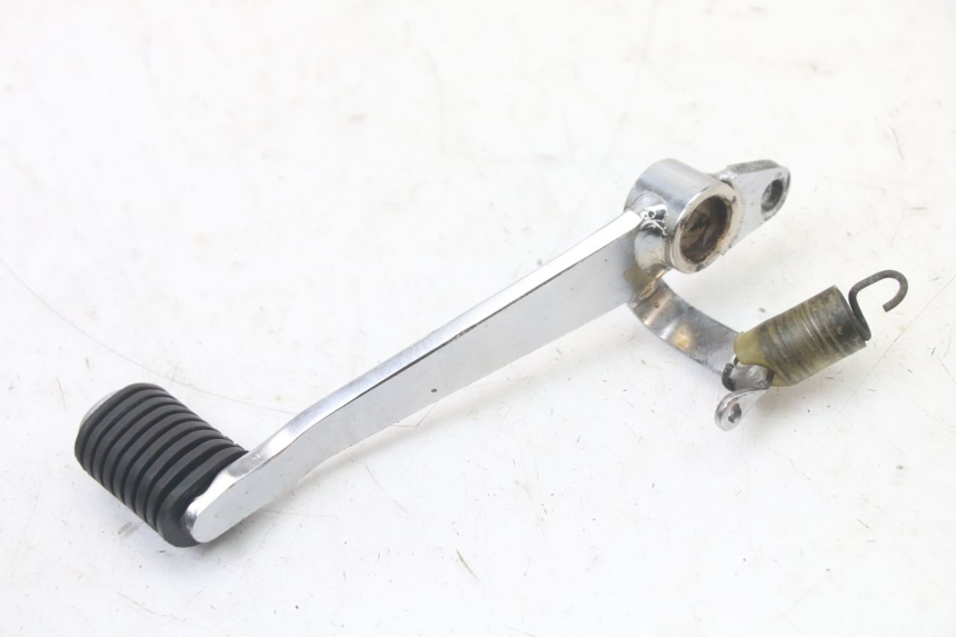 photo de PEDALE DEL FRENO YAMAHA FZS FAZER 600 (2001 - 2003) - Primo piano tecnico