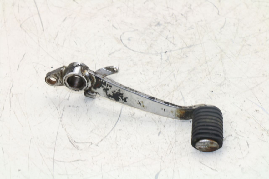 photo de PEDALE DEL FRENO YAMAHA FZS FAZER 600 (1998 - 2001) - Zoom sullo stato d'uso