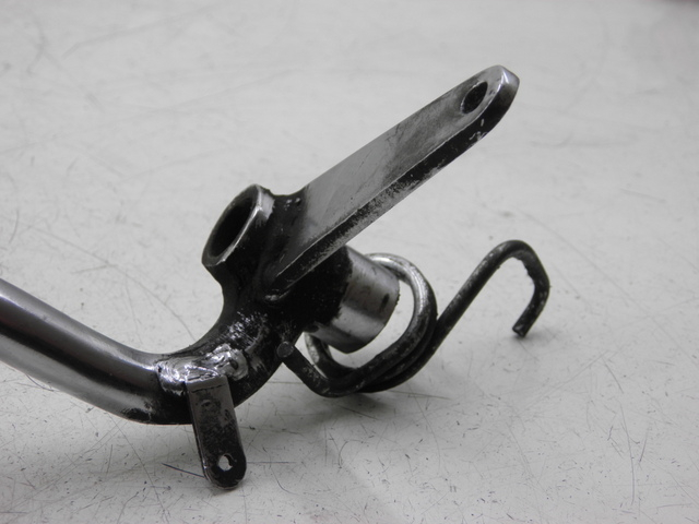 photo de Pedale del freno YAMAHA YBR CUSTOM 125 (2008 - 2010) - Primo piano tecnico